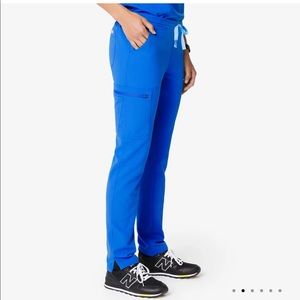 XXS Figs Yola scrubs